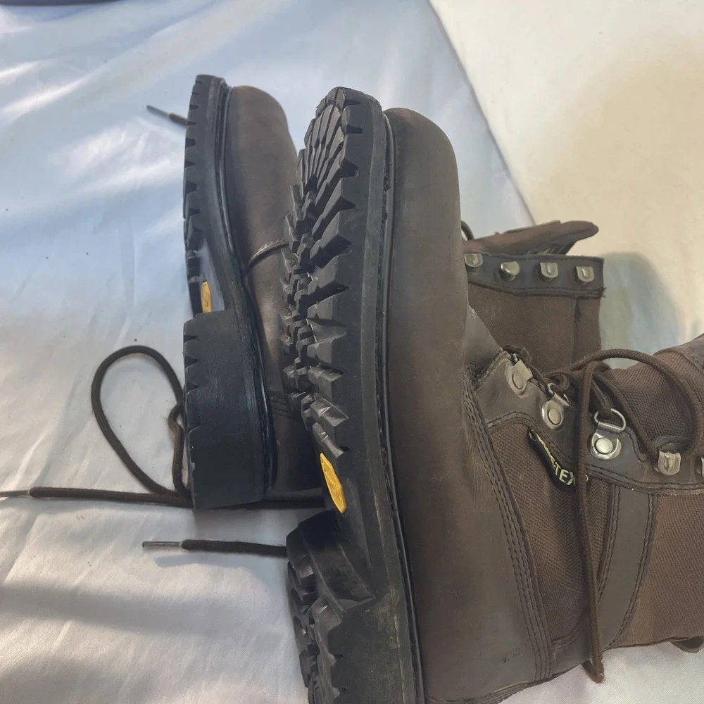 Field & Stream Gore-Tex Thinsulate UltraMen's Leather BootsHiking VibramSole Sz7
